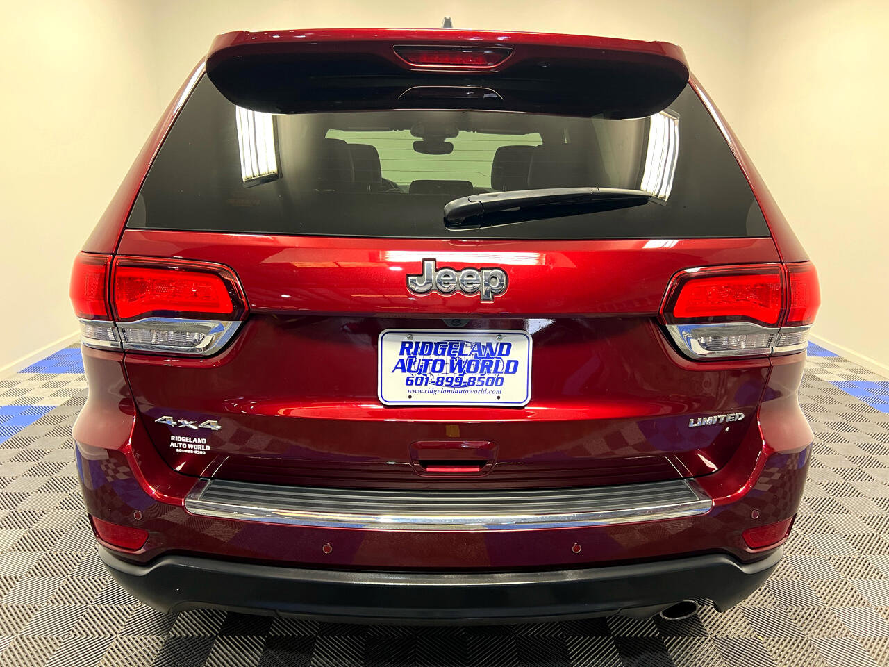 Used 2022 Jeep Grand Cherokee Limited image 11