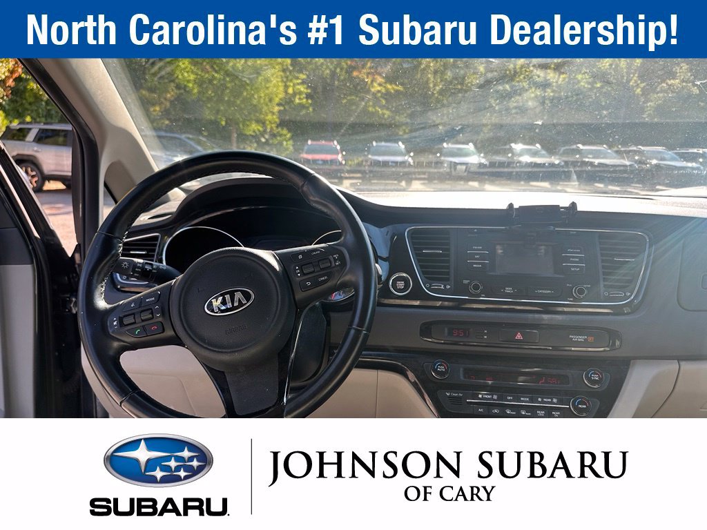 Used 2016 Kia Sedona EX FWD image 7