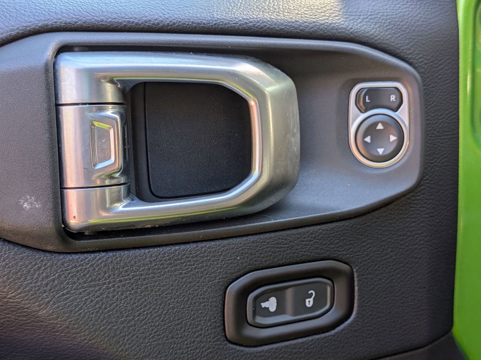 Used 2019 Jeep Wrangler Unlimited Rubicon image 13