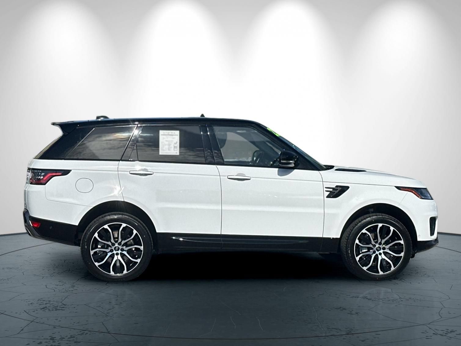 Used 2022 Land Rover Range Rover Sport HSE Silver Edition AWD/4WD image 3