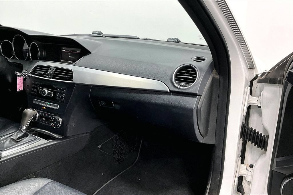 Used 2013 Mercedes-Benz C 300 4MATIC Sedan image 16