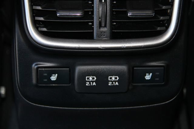 Used 2022 Subaru Outback Limited AWD/4WD image 32