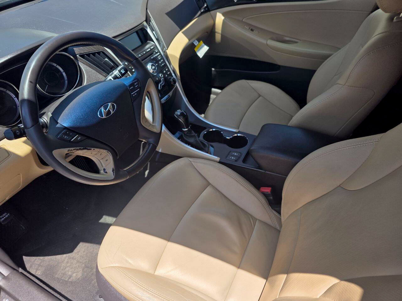 Used 2011 Hyundai Sonata Limited FWD image 10