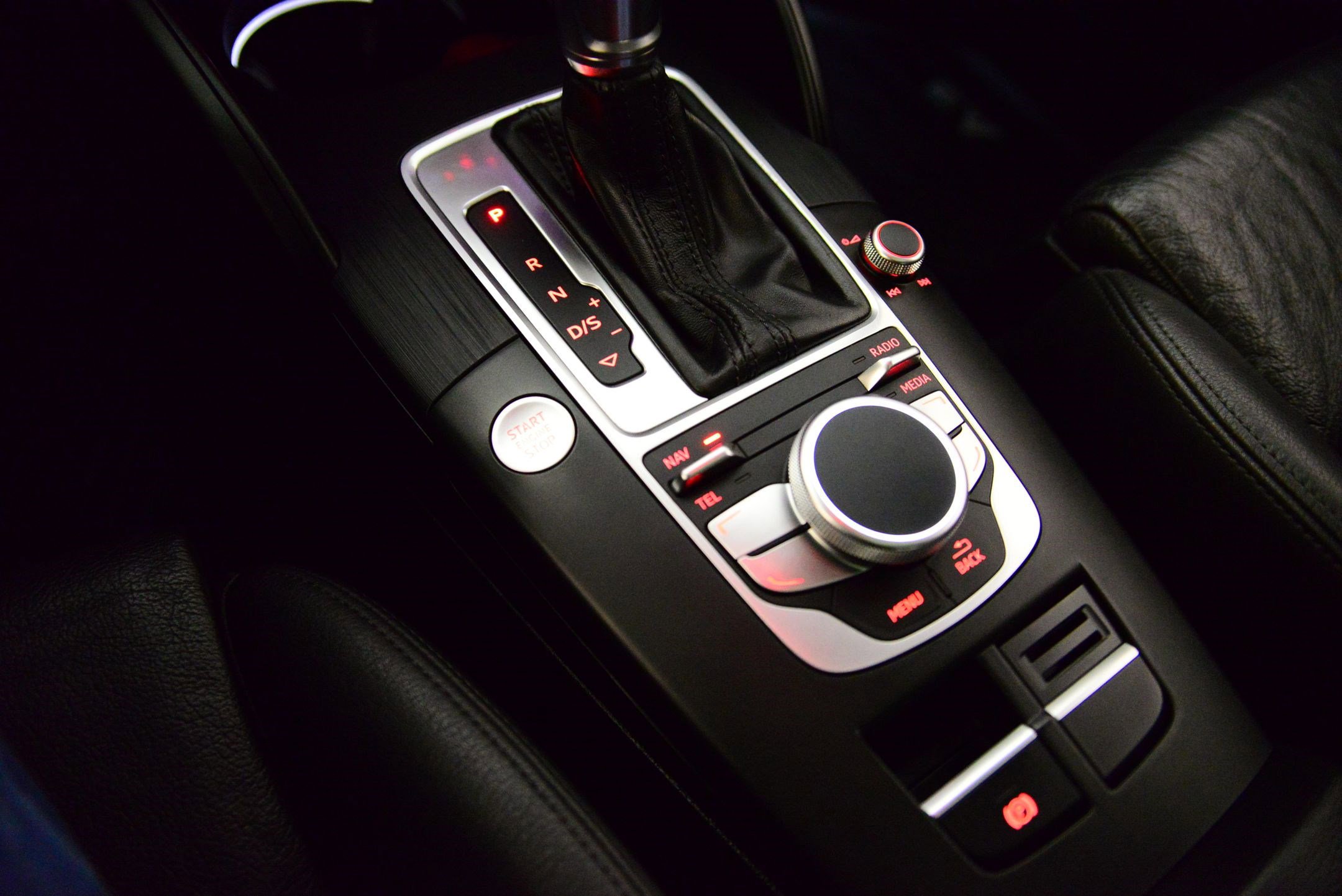 Used 2016 Audi A3 e-tron Premium Plus w/ Premium Plus Package image 28