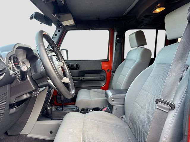 Used 2009 Jeep Wrangler Unlimited Sahara w/ Dual Top Group image 12