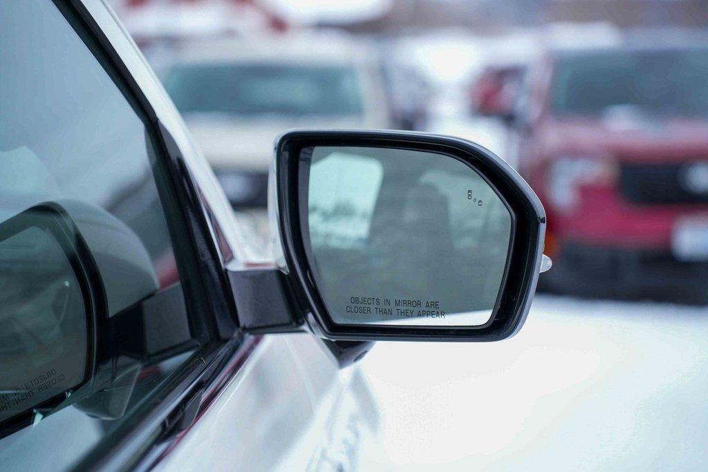 Used 2024 Lincoln Navigator Reserve image 16