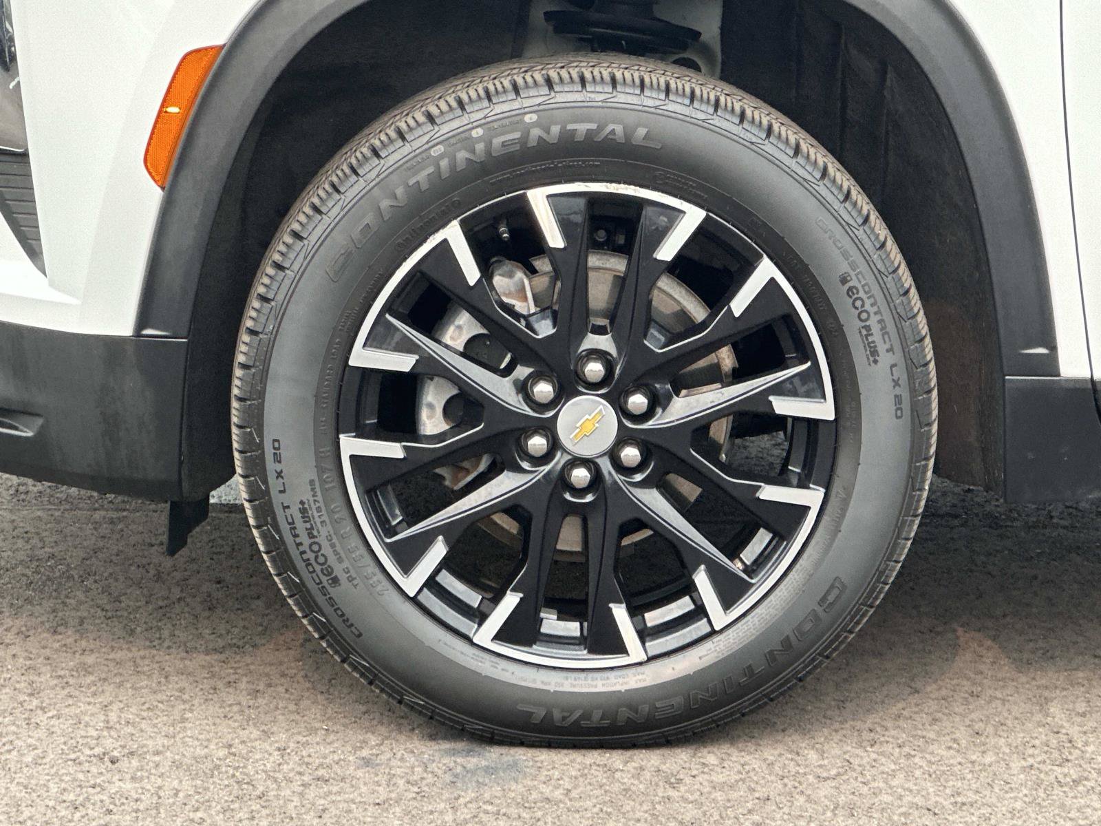 Certified 2024 Chevrolet Traverse LT FWD image 8