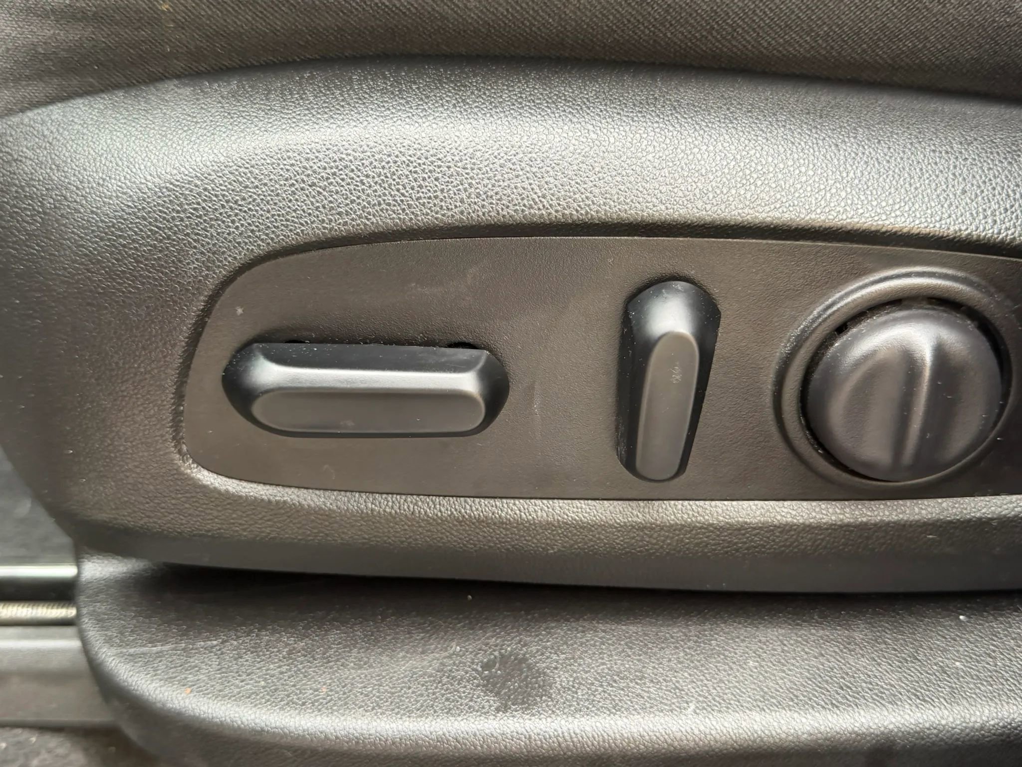 Used 2018 Chevrolet Traverse LT image 42