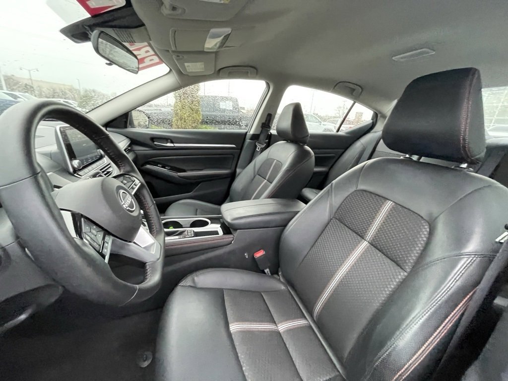 Used 2025 Nissan Altima 2.5 SR image 21