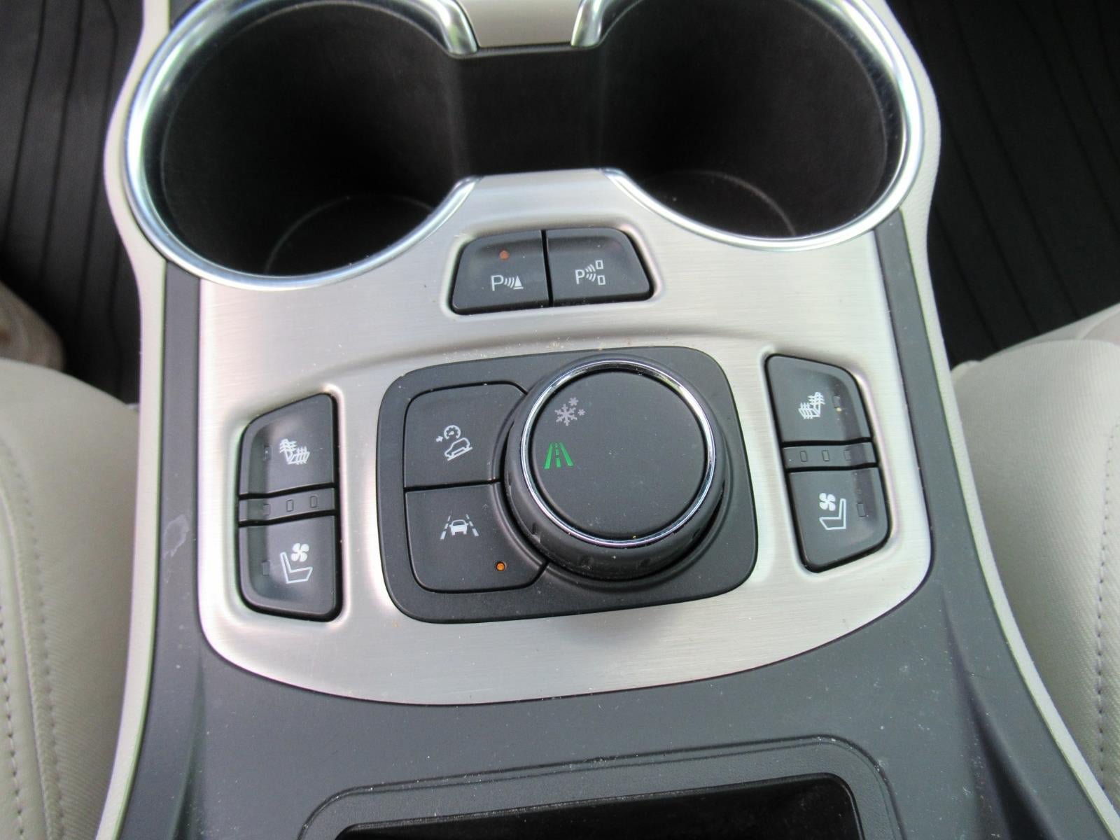 Used 2018 GMC Terrain Denali w/ Advanced Safety Package FWD image 20