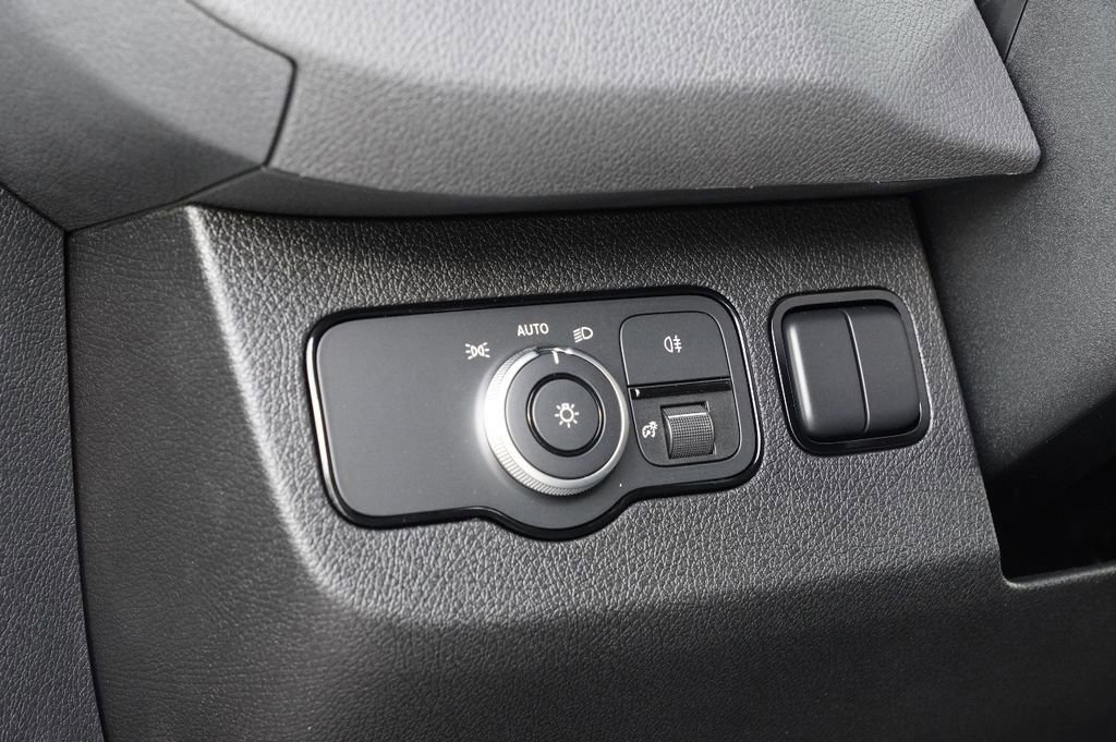 New 2026 Mercedes-Benz Sprinter 144 Cargo image 20