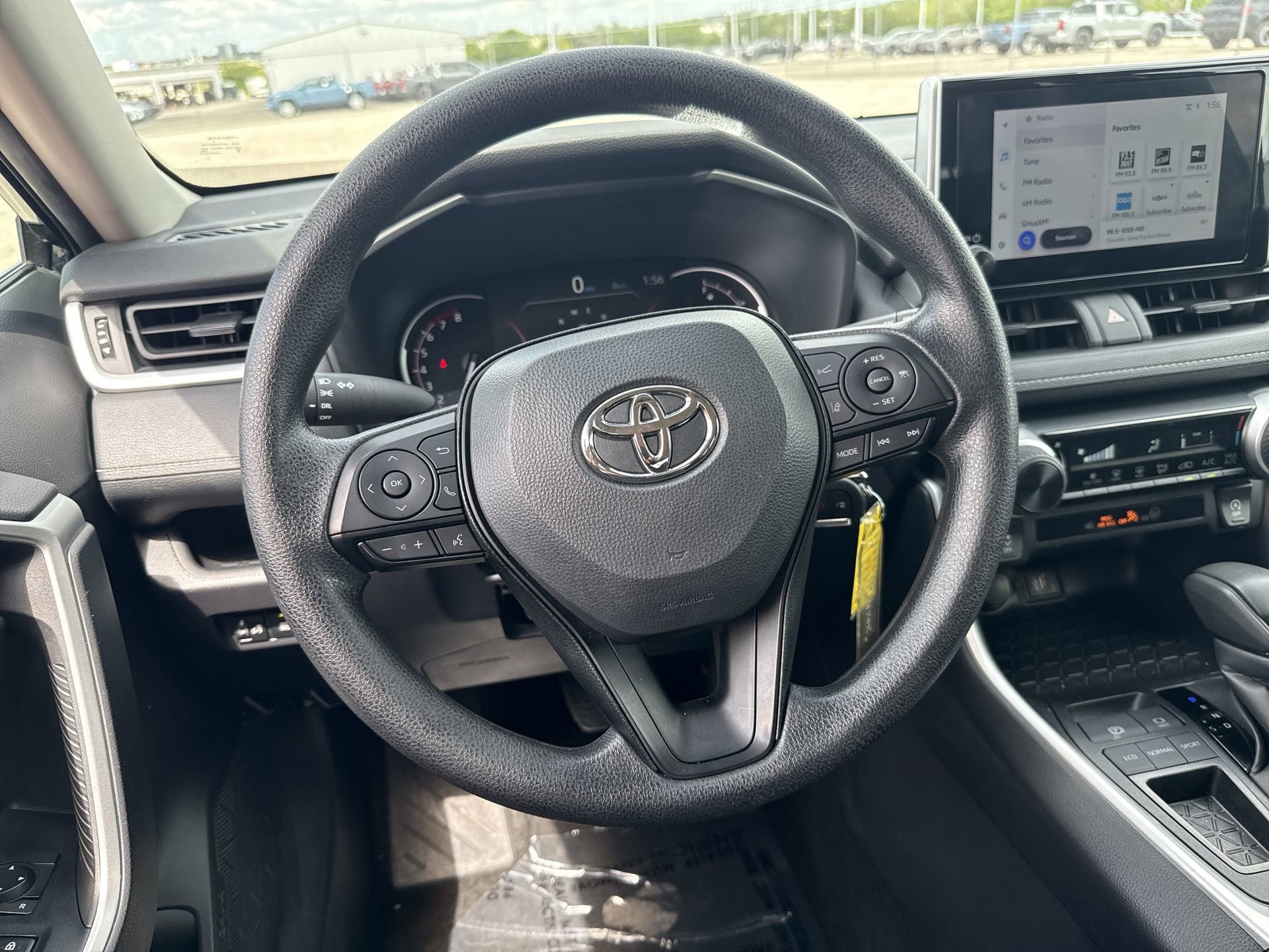 Certified 2025 Toyota RAV4 LE FWD image 11