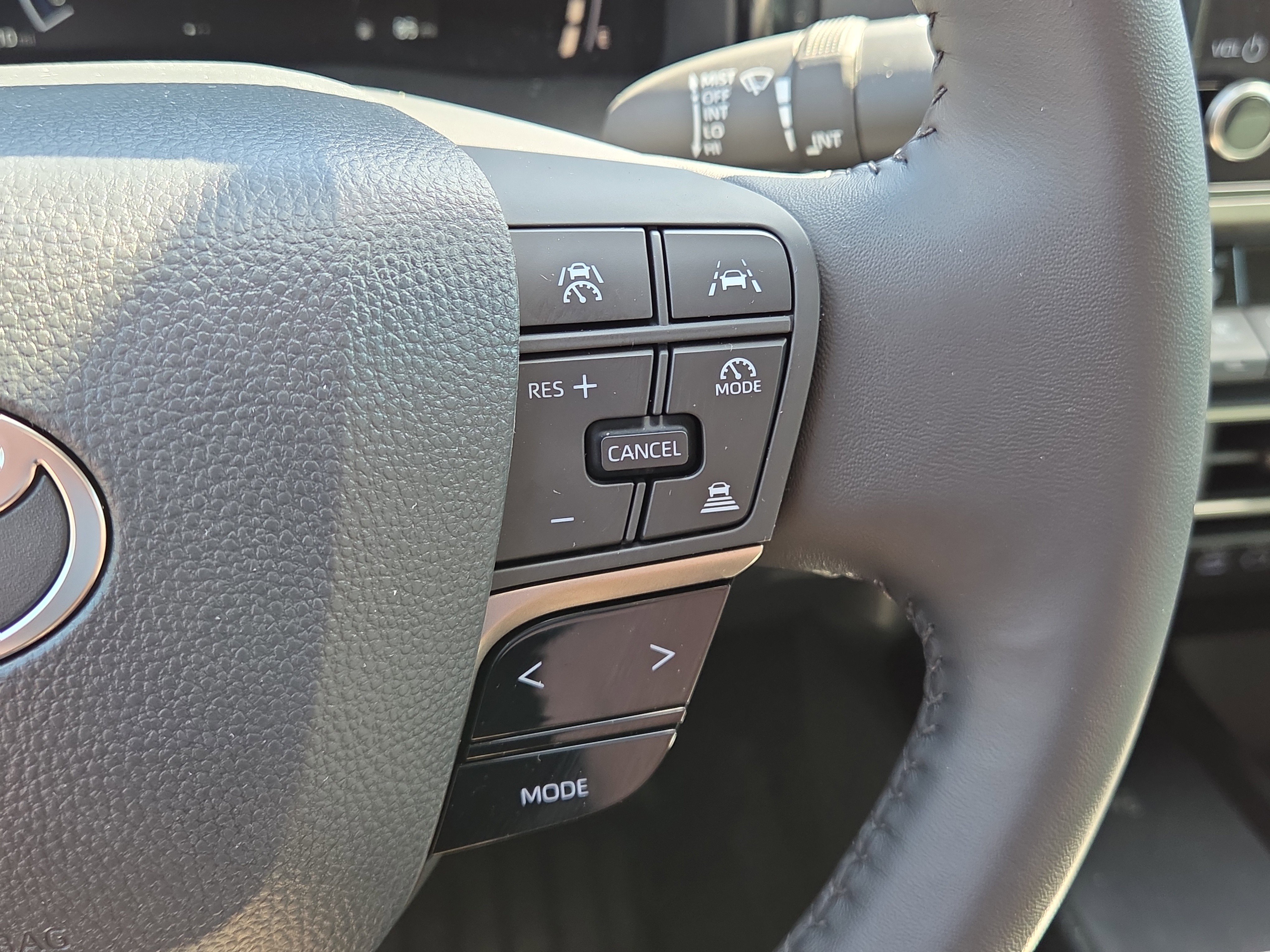 Used 2026 Toyota Camry LE w/ Convenience Package FWD image 20