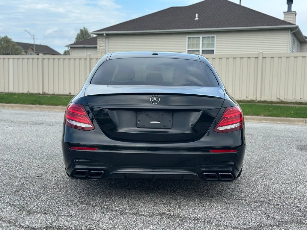 Used 2017 Mercedes-Benz E 300 4MATIC image 6
