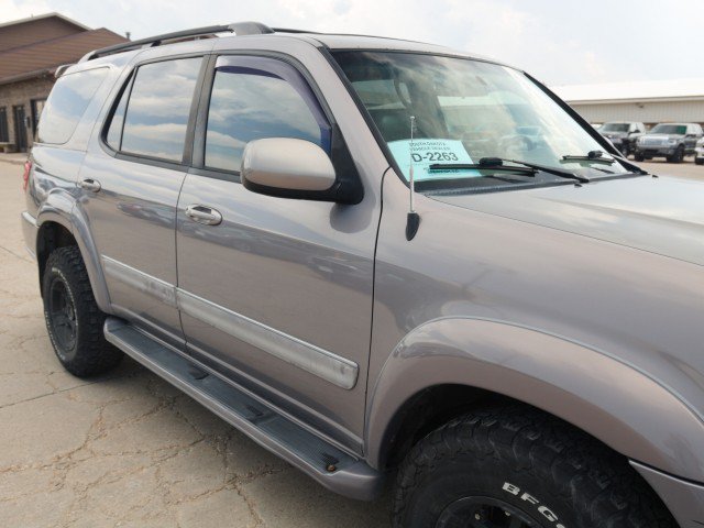 Used 2001 Toyota Sequoia Limited AWD/4WD image 10