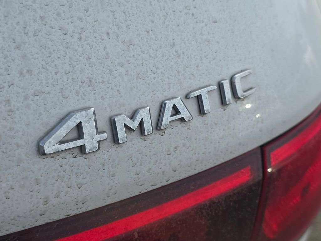 Used 2023 Mercedes-Benz GLB 250 4MATIC image 5