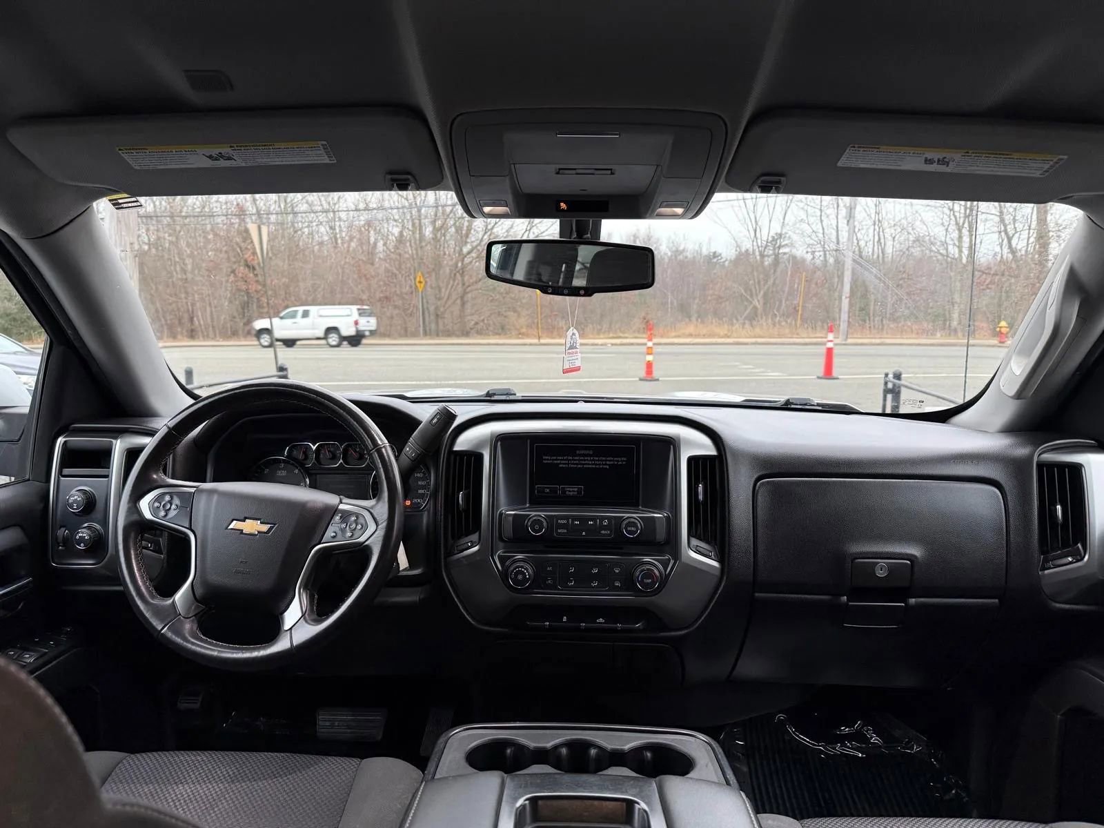 Used 2018 Chevrolet Silverado 1500 LT image 12