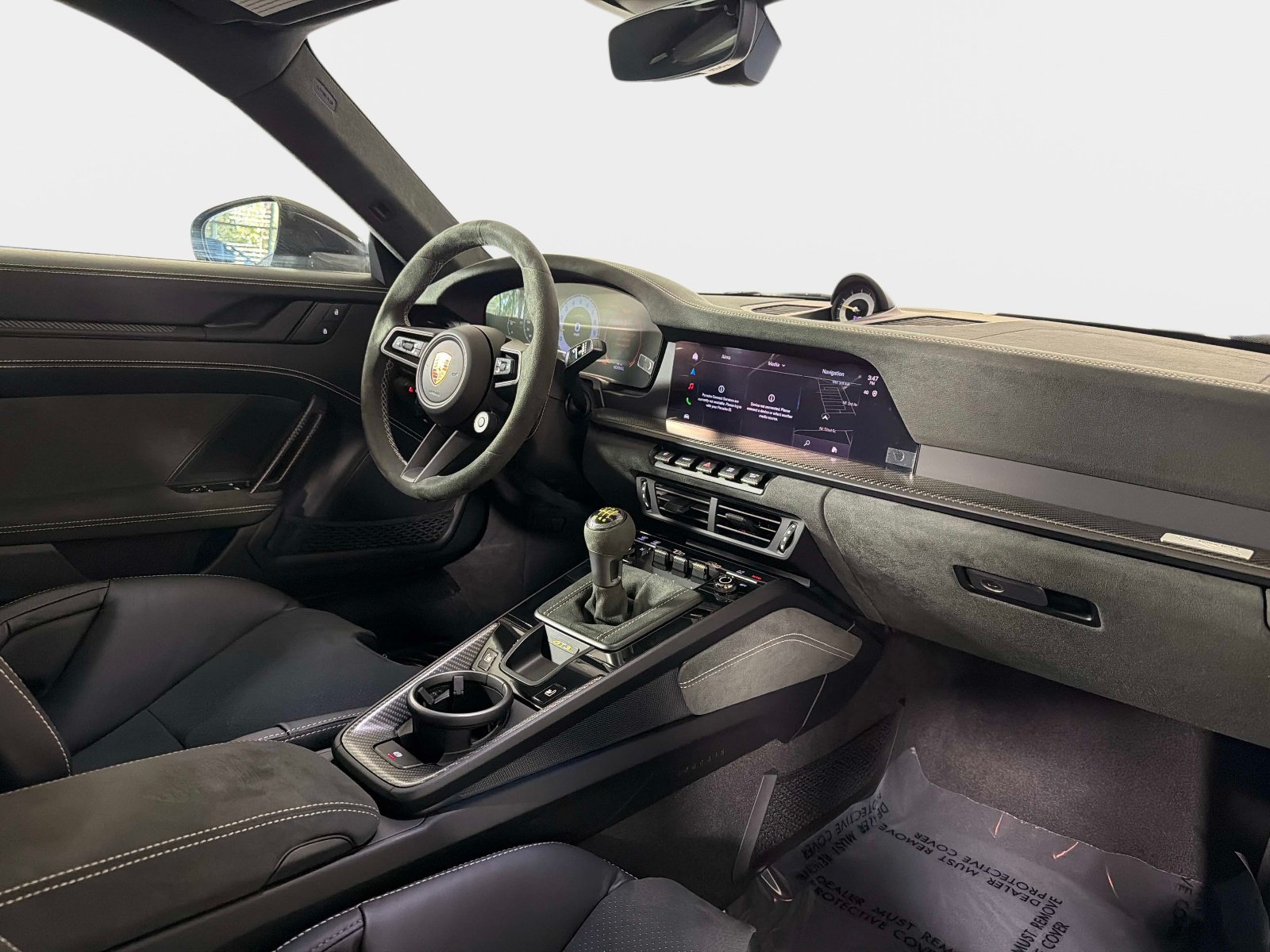 Used 2026 Porsche 911 GT3 w/ Weissach Package RWD image 28
