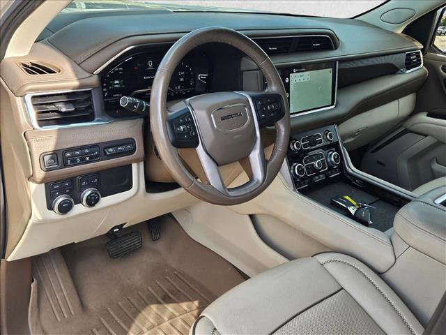 Used 2022 GMC Yukon XL Denali image 10