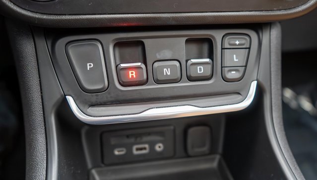 Used 2021 GMC Terrain SLT w/ Infotainment Package II image 35