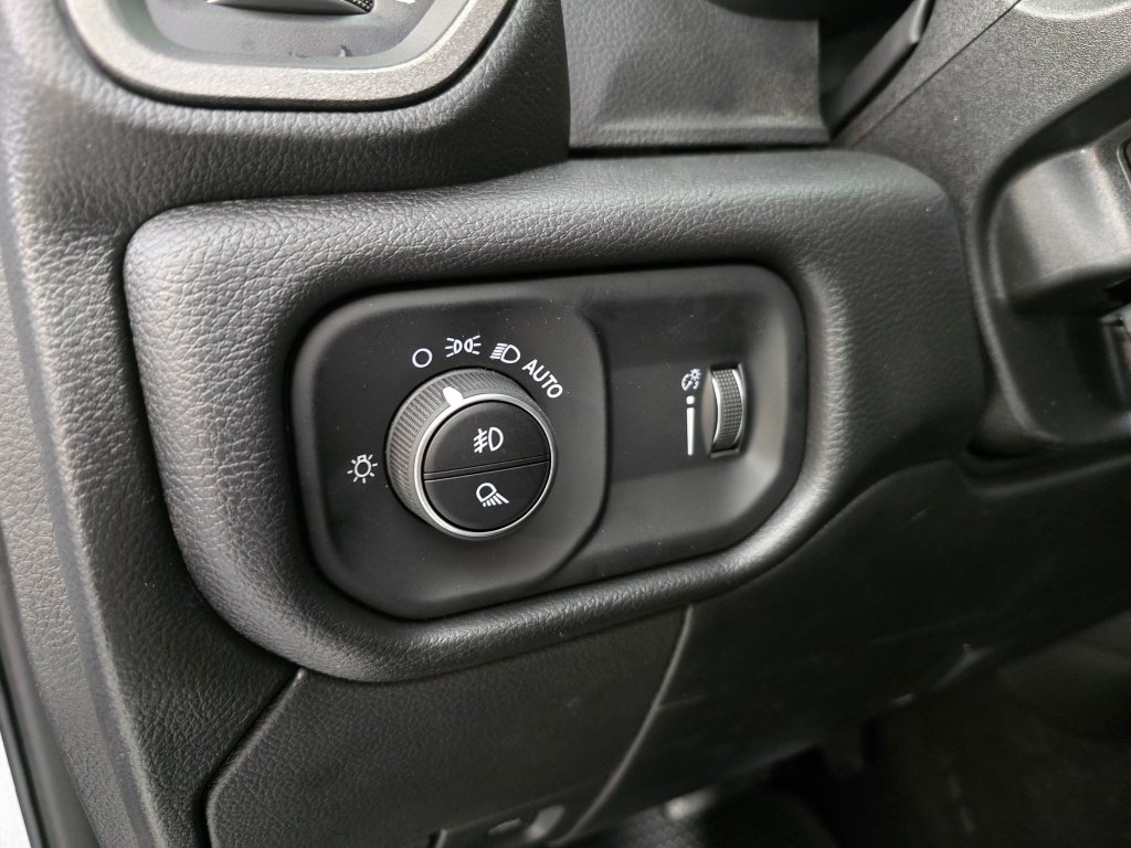 New 2026 RAM 2500 Tradesman AWD/4WD image 19