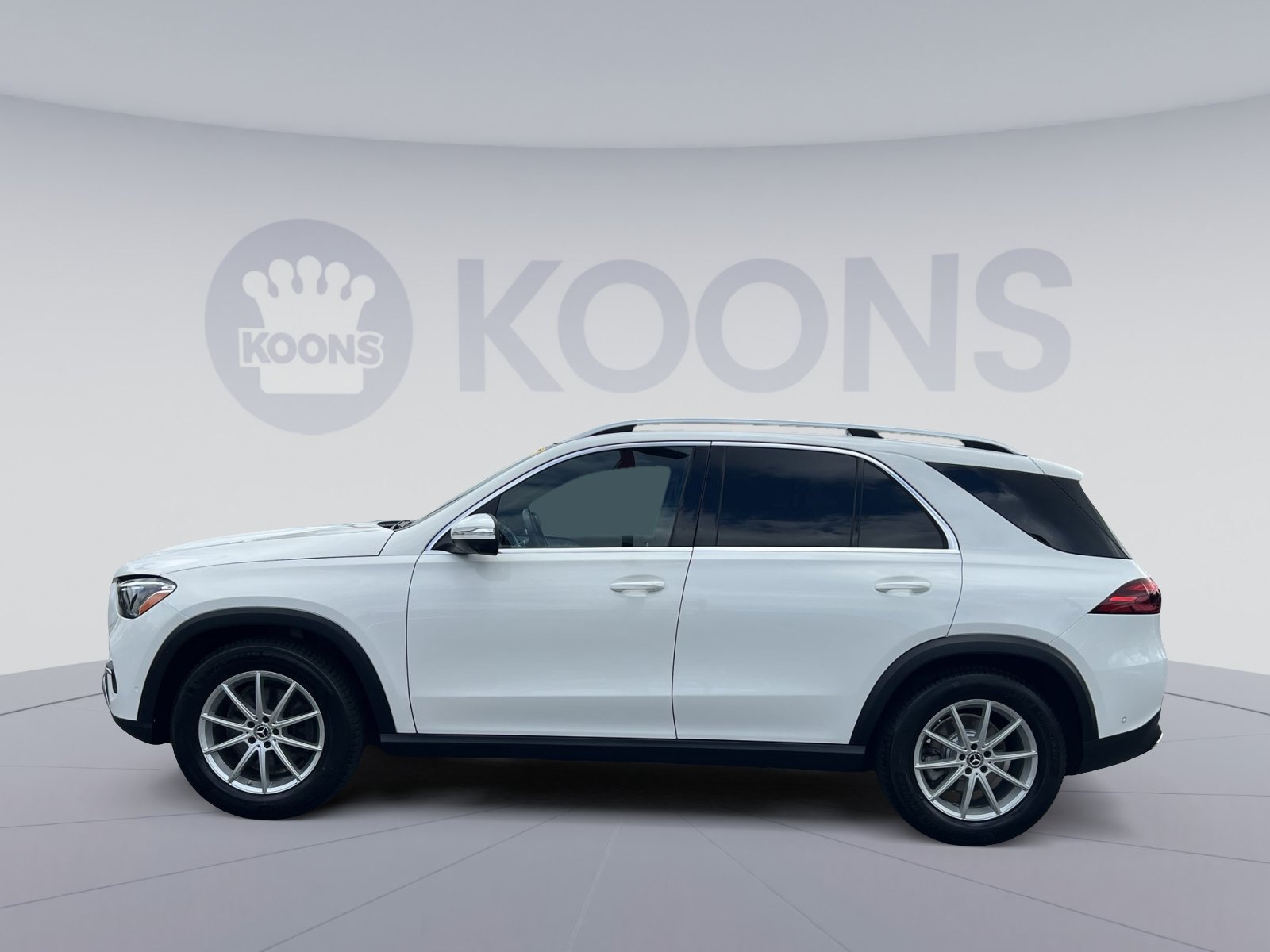 Used 2025 Mercedes-Benz GLE 350 4MATIC image 7
