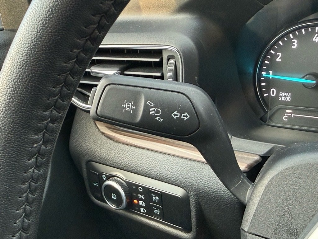 Certified 2024 Ford Explorer Limited image 24