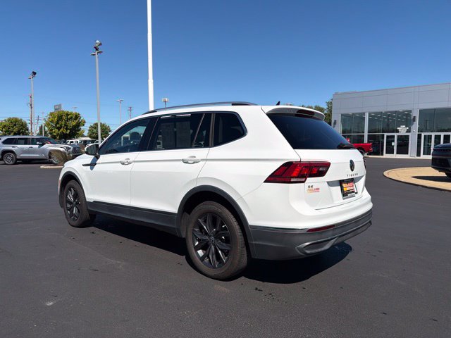 Used 2024 Volkswagen Tiguan SE AWD/4WD image 5