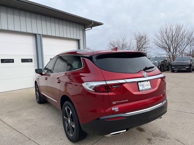 Used 2022 Buick Enclave Essence w/ Experience Buick Package image 7