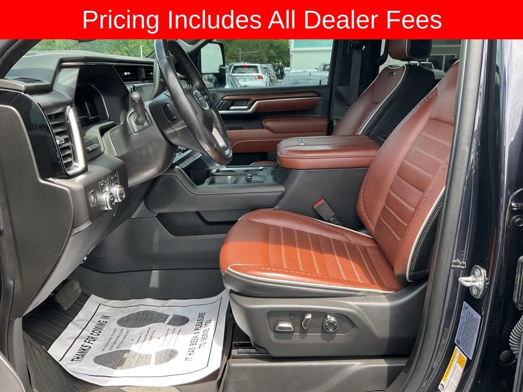 Used 2024 GMC Sierra 2500 Denali Ultimate AWD/4WD image 2