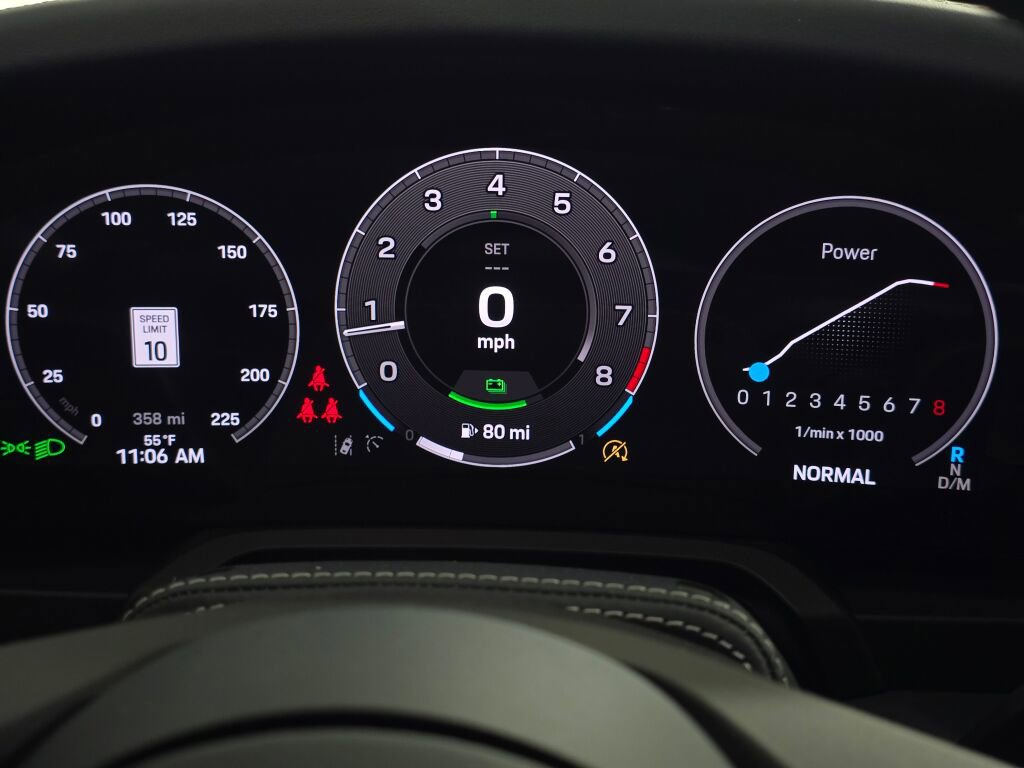Certified 2025 Porsche 911 Targa 4 GTS AWD/4WD image 40