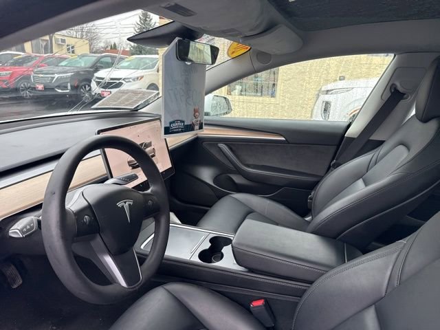 Used 2023 Tesla Model 3 Standard Range image 11
