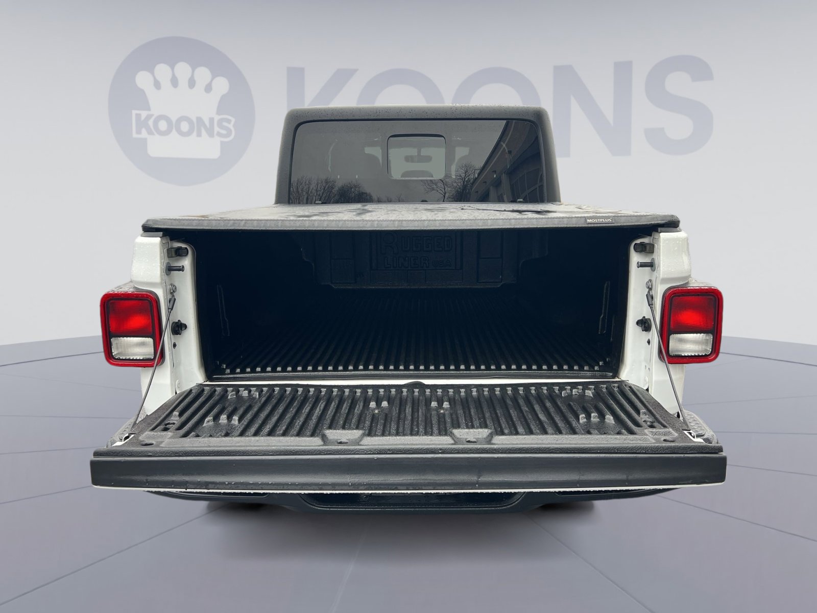 Used 2023 Jeep Gladiator Overland image 24