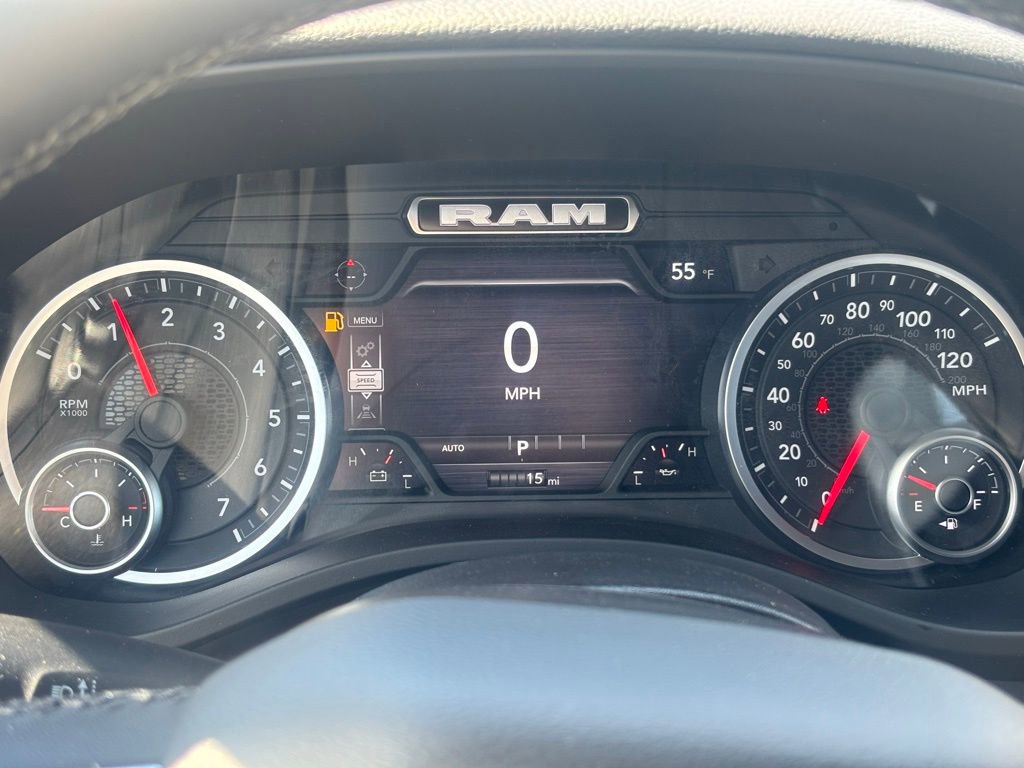 New 2026 RAM 1500 4x4 Crew Cab image 15