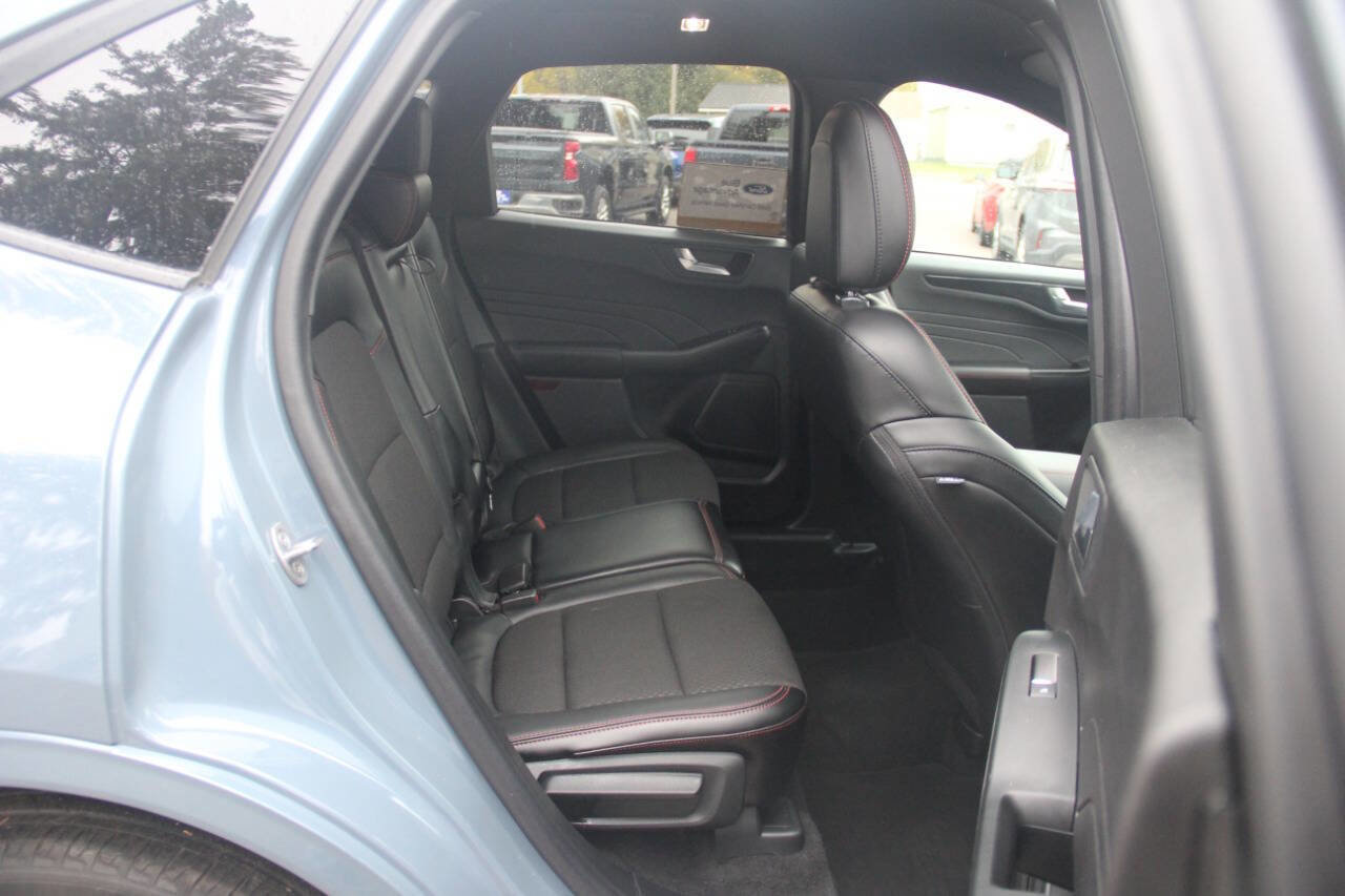 Certified 2024 Ford Escape ST-Line w/ Tech Pack #1 image 12