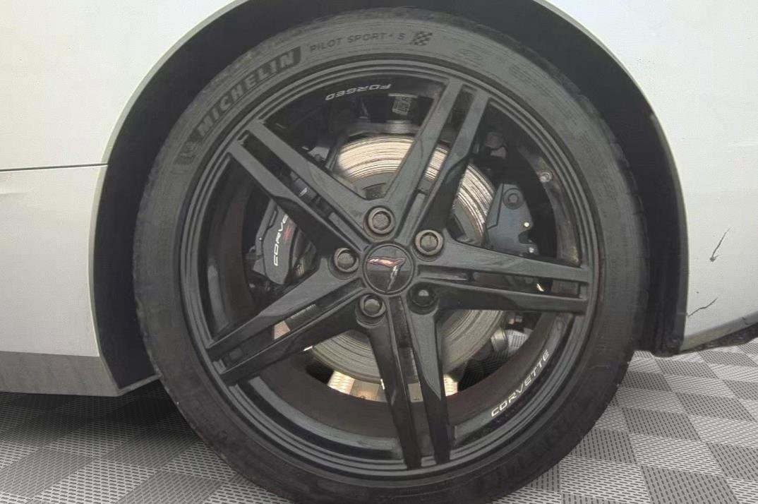 Used 2026 Chevrolet Corvette Stingray Preferred Conv w/ Z51 Performance Package RWD image 12