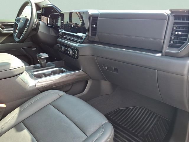 Used 2025 Chevrolet Silverado 1500 LTZ w/ LTZ Premium Package image 25