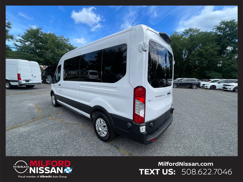 Used 2024 Ford Transit 350 XLT RWD image 3
