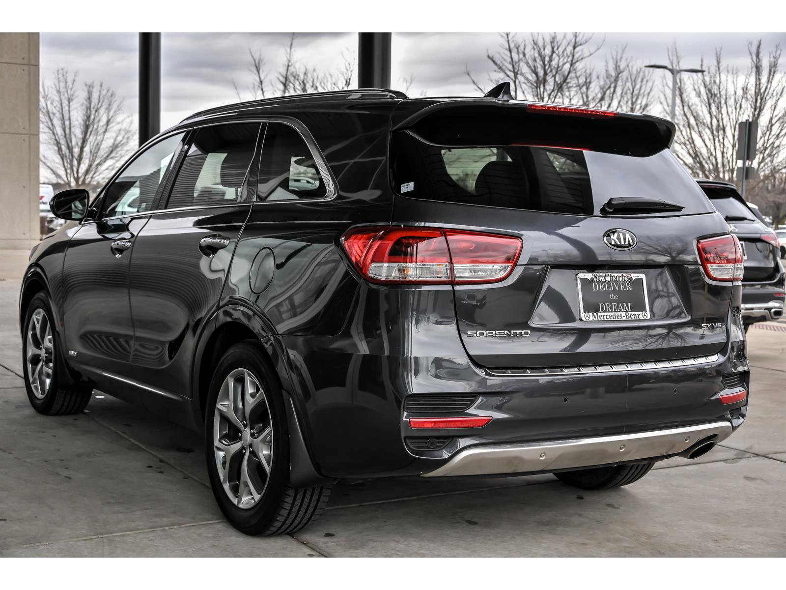 Used 2018 Kia Sorento SX image 6
