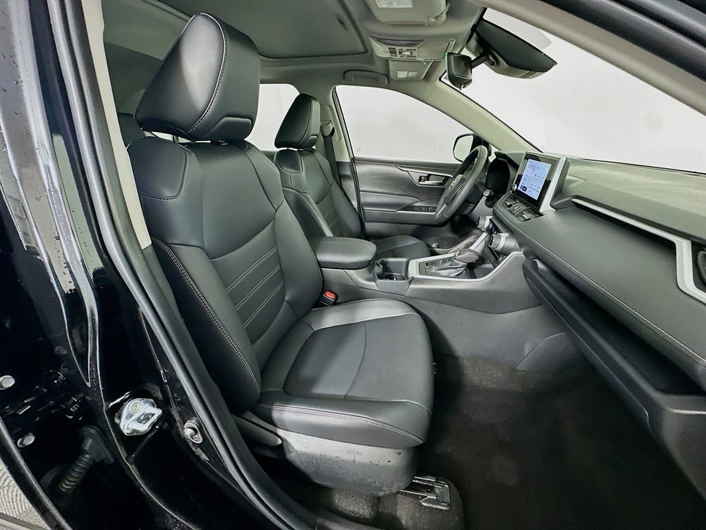 Certified 2025 Toyota RAV4 XLE Premium FWD image 28