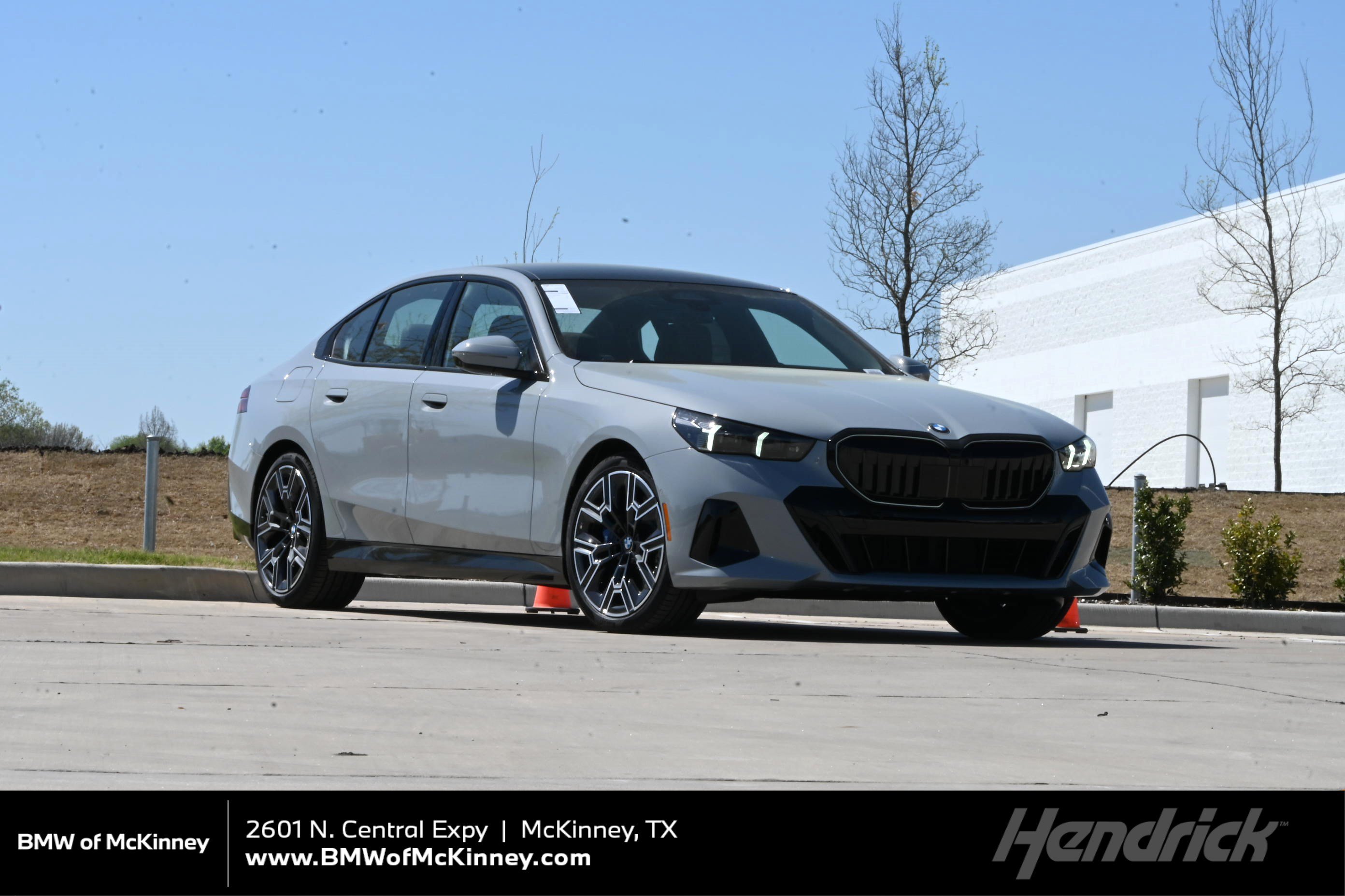New 2026 BMW 540i xDrive w/ Executive Package AWD/4WD image 1
