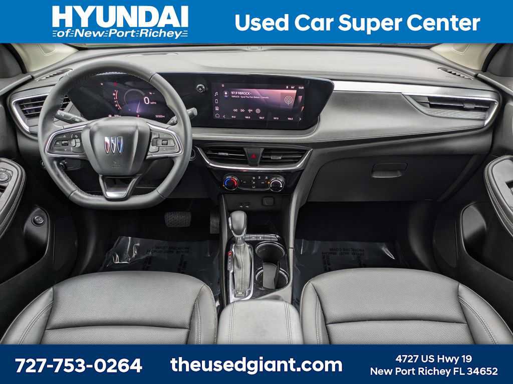 Used 2024 Buick Encore GX Sport Touring FWD image 18
