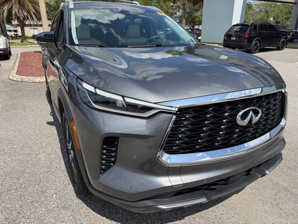 Used 2023 INFINITI QX60 Sensory w/ Vision Package FWD image 13