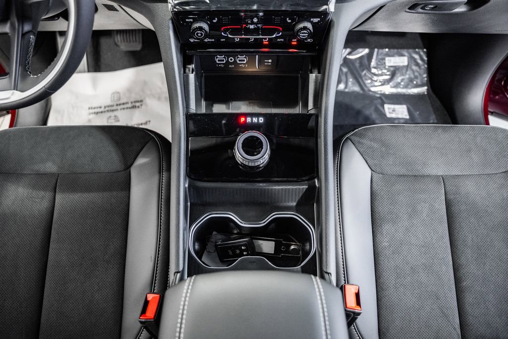 New 2025 Jeep Grand Cherokee Altitude w/ Trailer Tow Package image 24