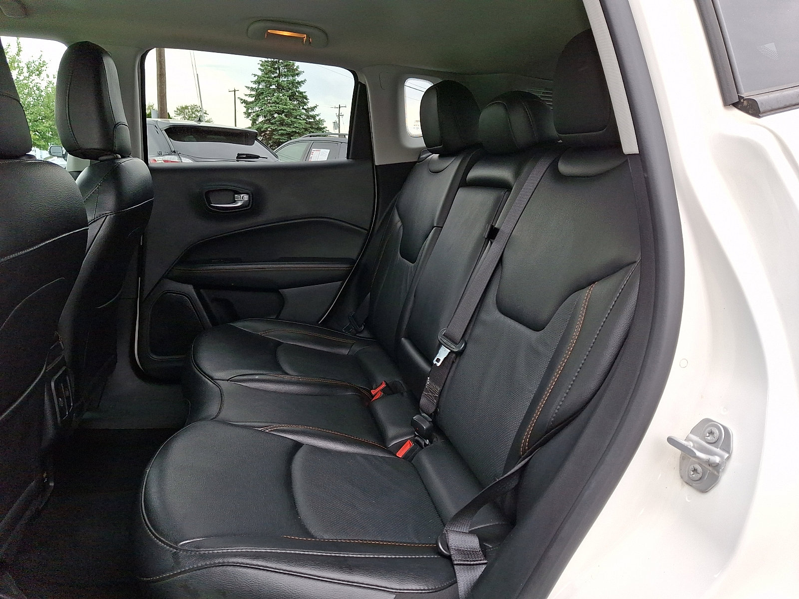 Used 2021 Jeep Compass Limited AWD/4WD image 10