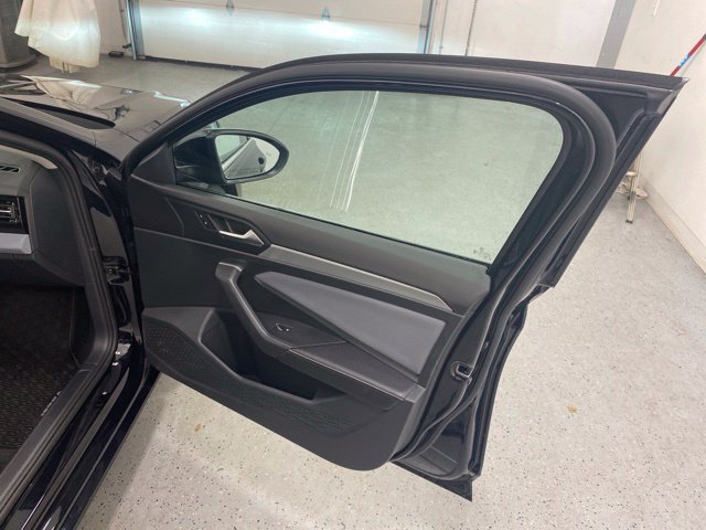 Used 2026 Volkswagen Jetta SE FWD image 30