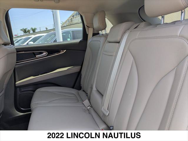 Certified 2022 Lincoln Nautilus FWD w/ Premium Package image 22