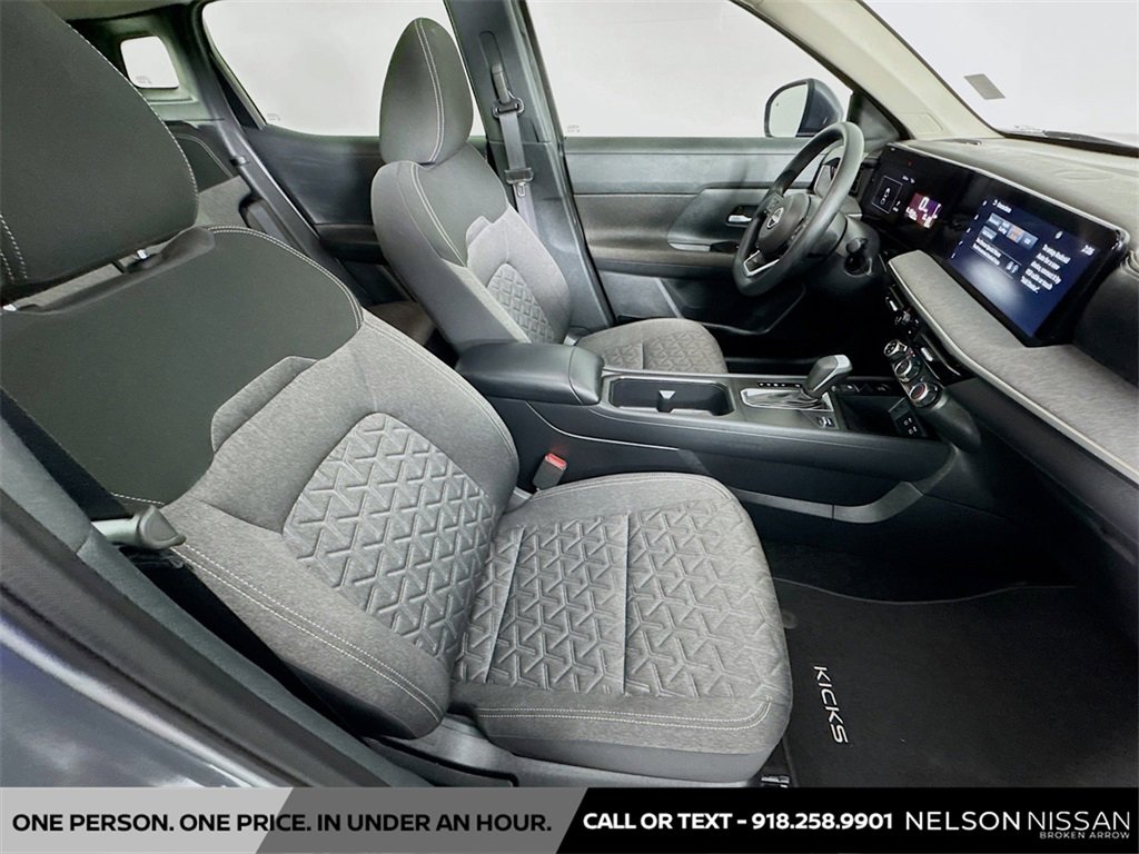 Certified 2025 Nissan Kicks SV w/ SV Premium Package image 27