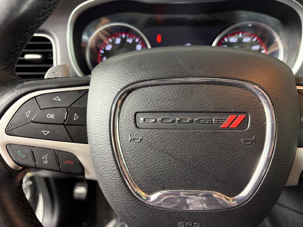 Used 2015 Dodge Charger SXT w/ AWD Premium Group image 23
