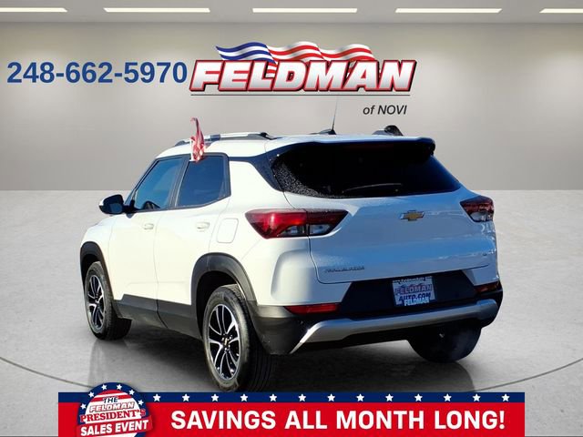 Used 2024 Chevrolet TrailBlazer LT w/ LT Cold Weather Package image 3